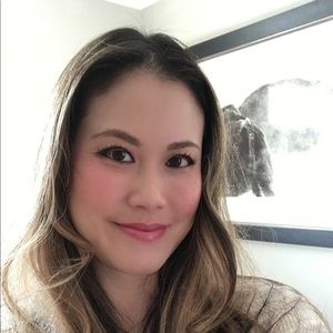 Meet your Posher, Cynthia